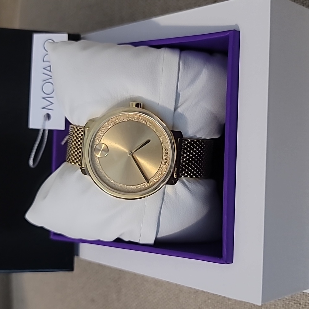 NWT!!! Gold Ladies Movado Bold